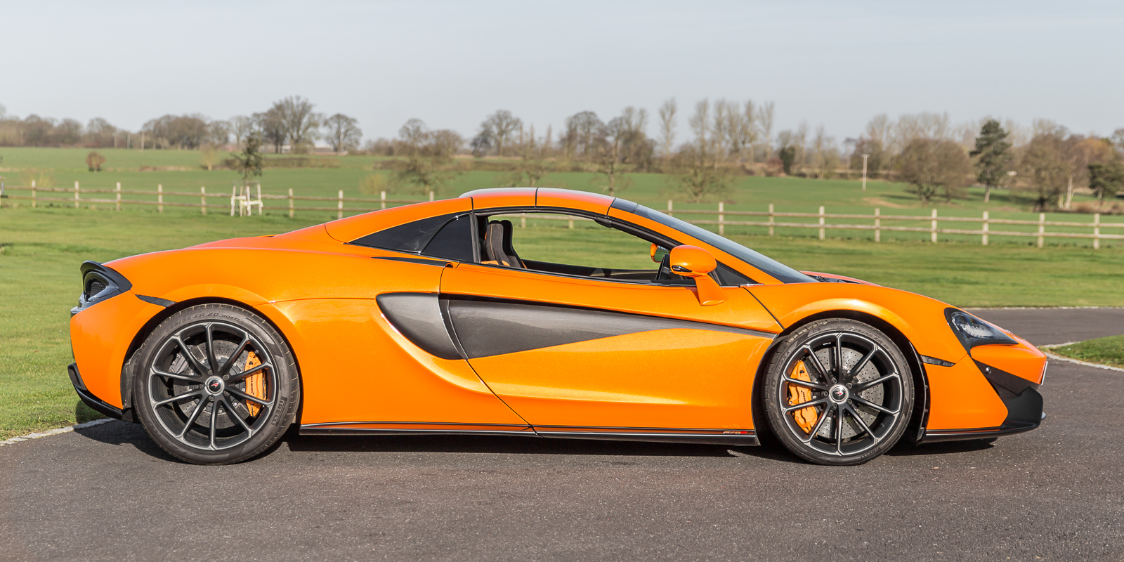McLaren 570S Spider - Ventura Orange - Alastair Bols