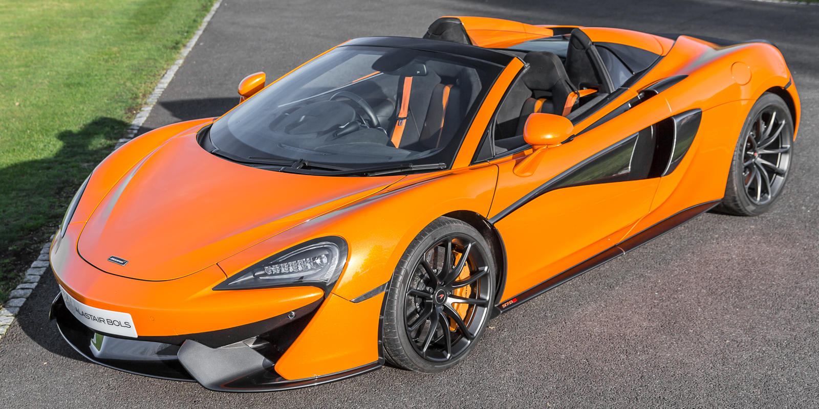 McLaren 570S Spider – Ventura Orange