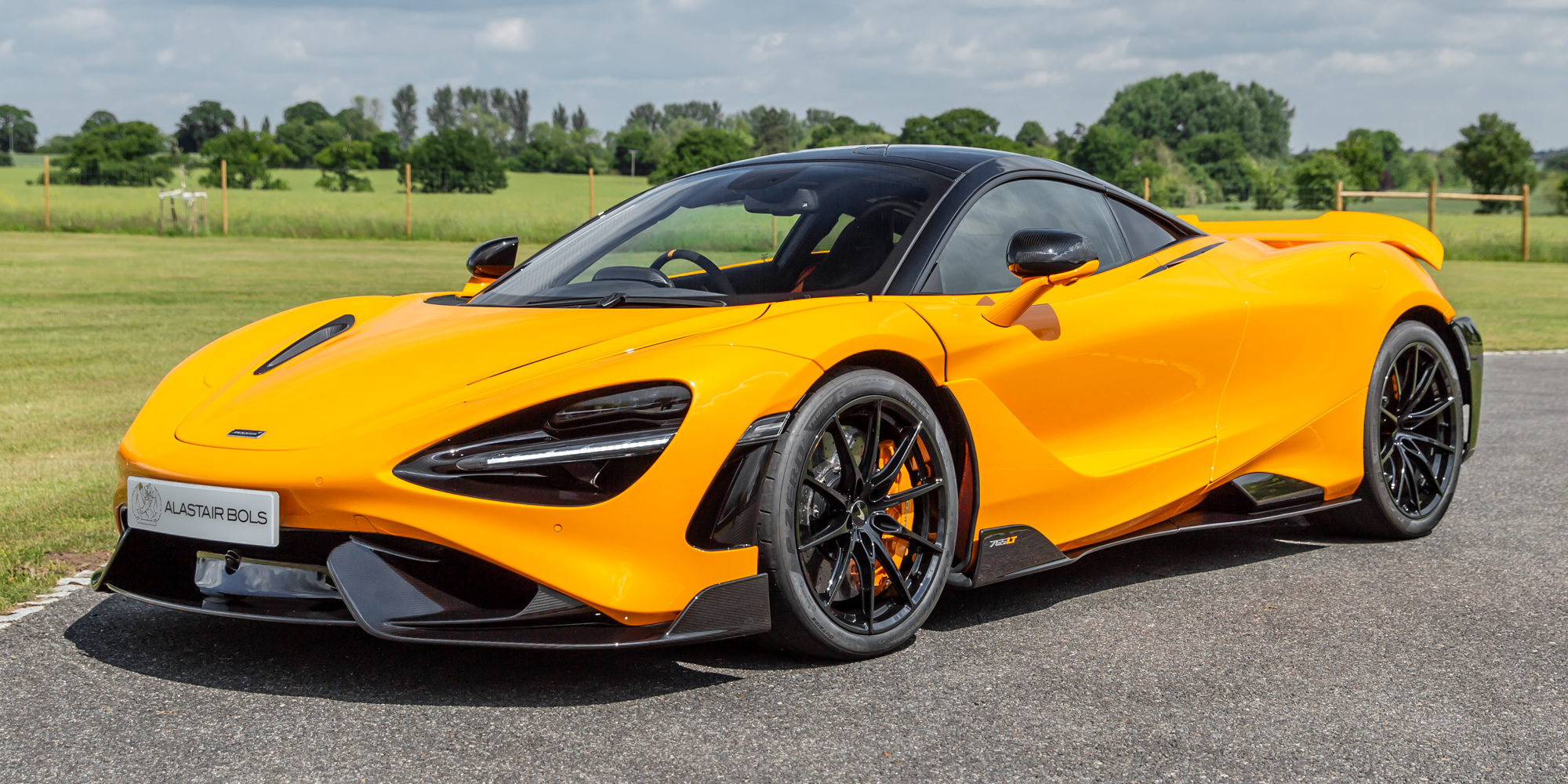 McLaren 765LT Clubsport – Anniversary Orange
