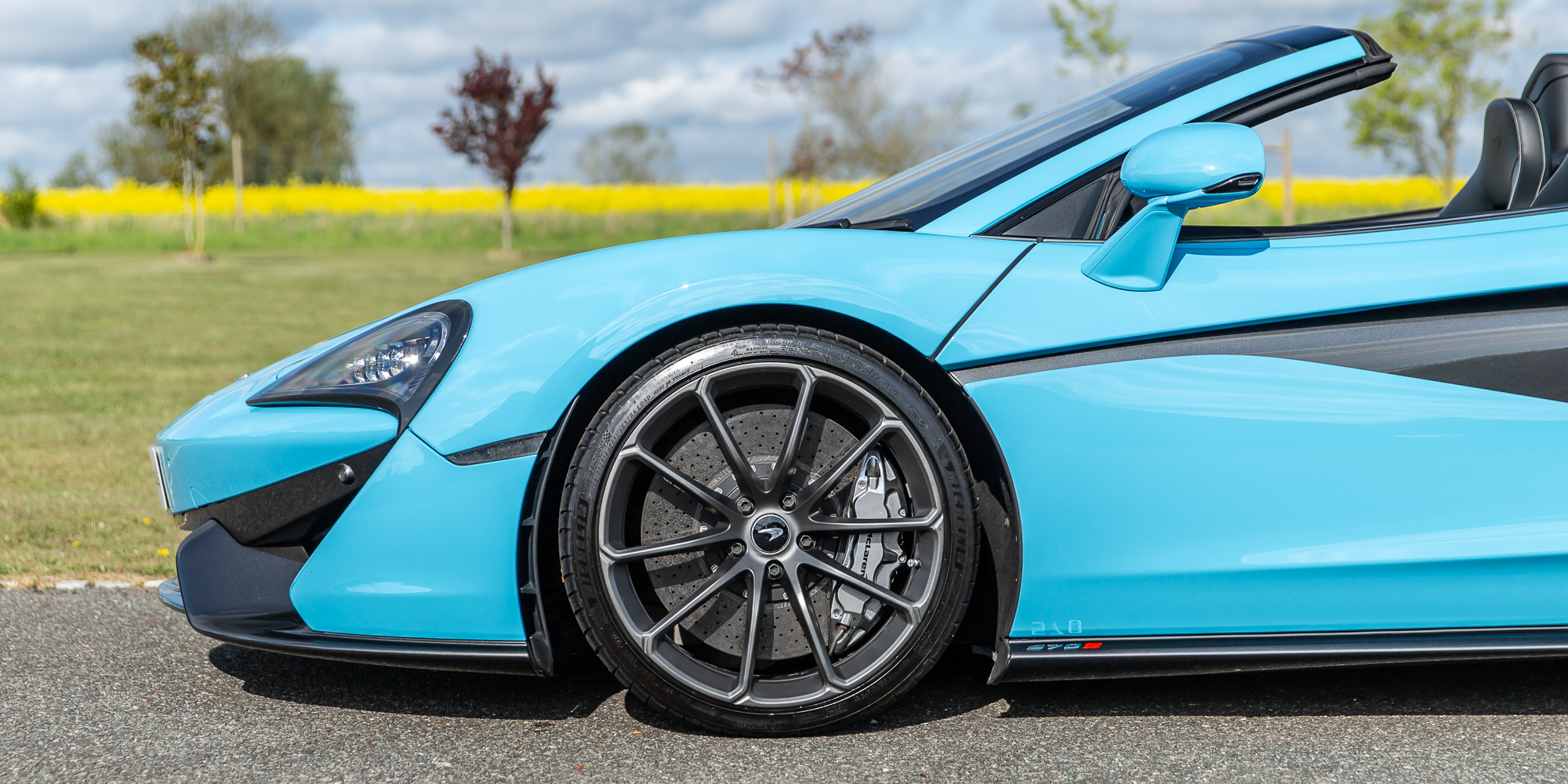 McLaren 570S Spider - Curacao - Alastair Bols
